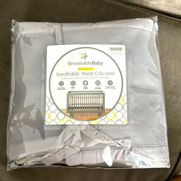 Breathable mesh crib liner - Picture 1 of 2